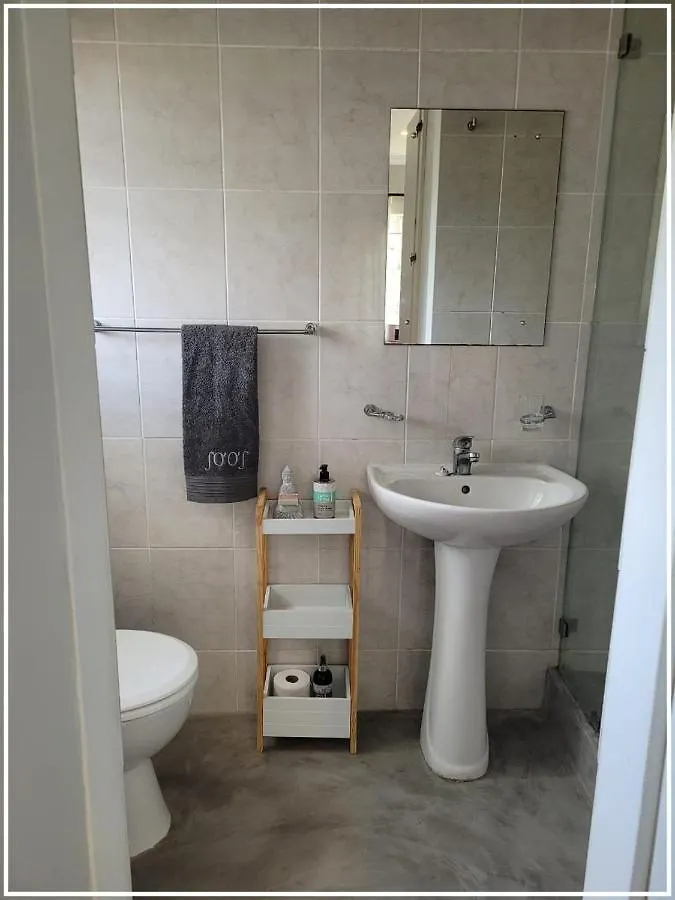 Soos Bed & Breakfast 伊丽莎白港 0*,  南非