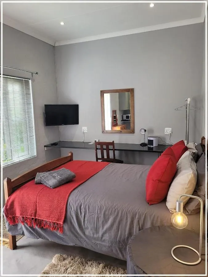 Soos Bed & Breakfast 伊丽莎白港 0*,